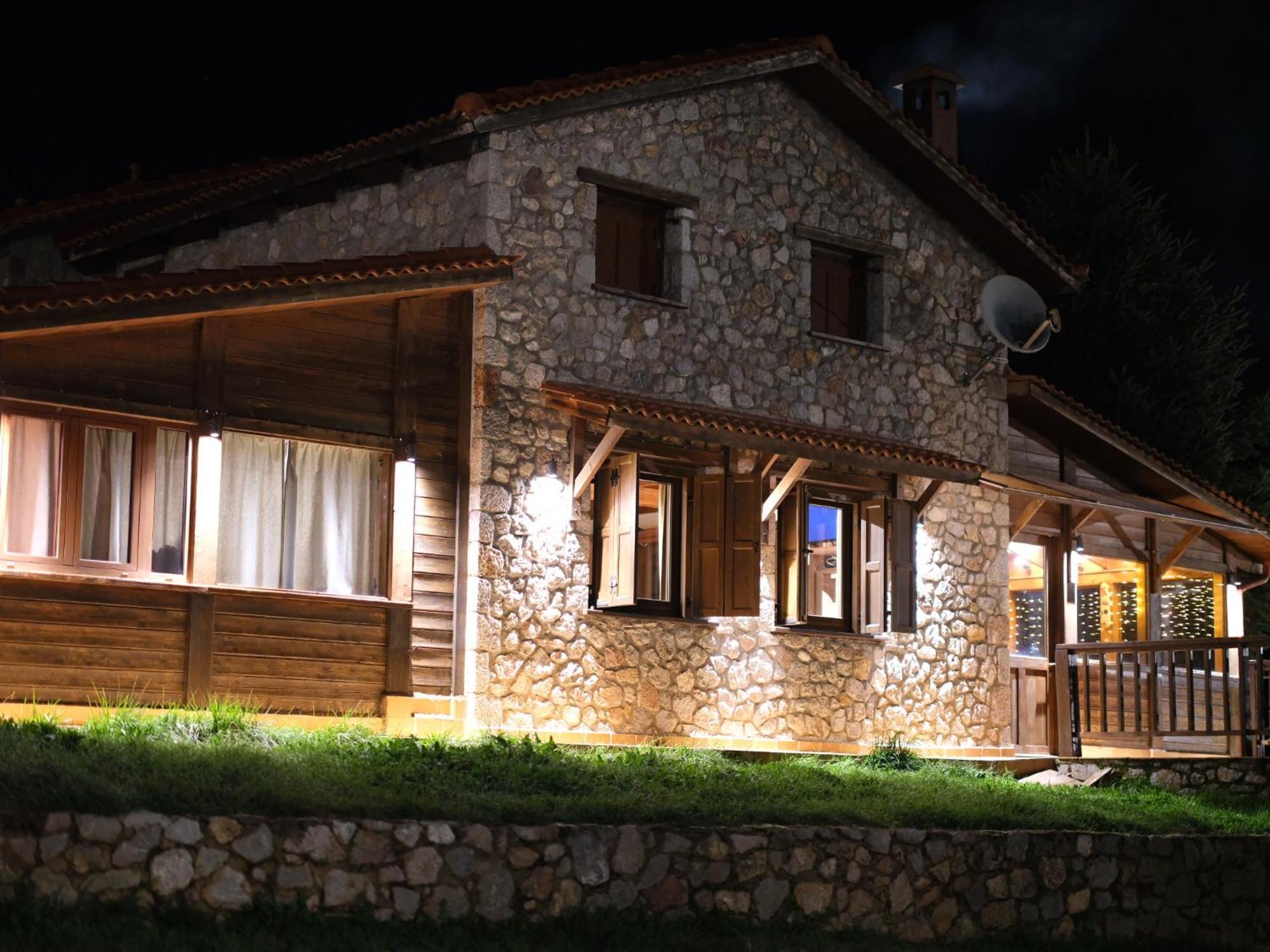 Mont Valley Boutique Chalets Arachova Eksteriør billede