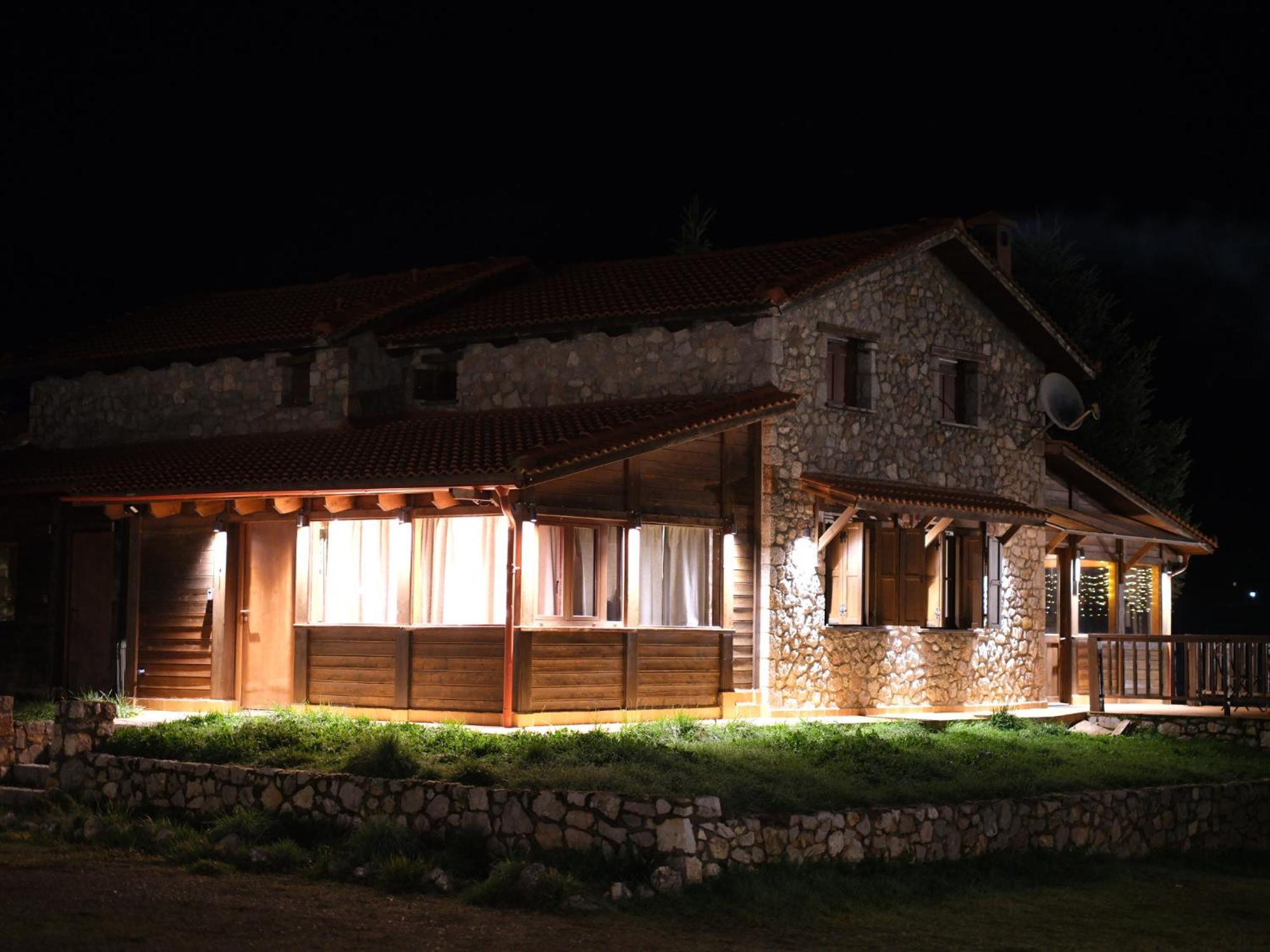 Mont Valley Boutique Chalets Arachova Eksteriør billede