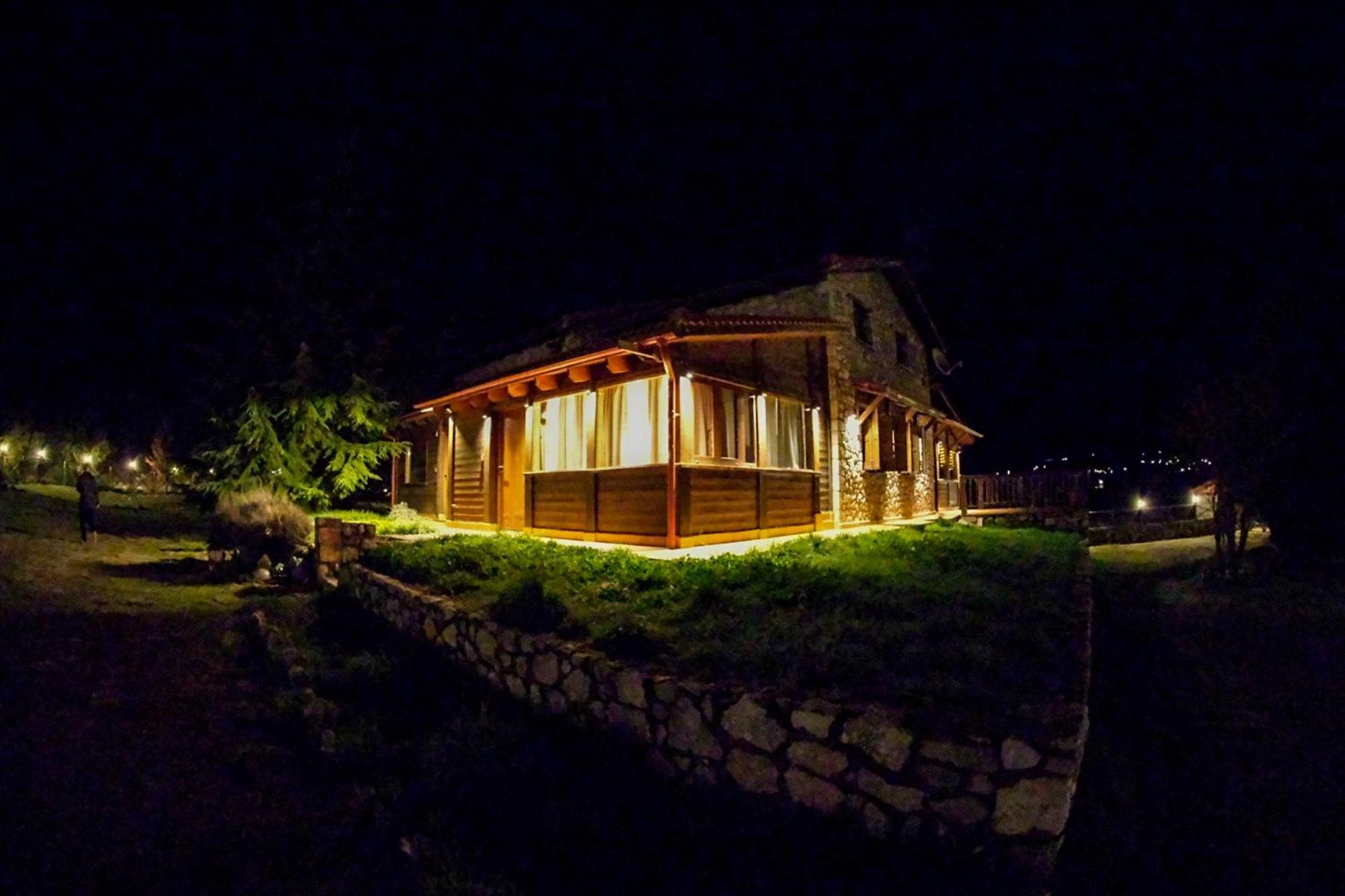 Mont Valley Boutique Chalets Arachova Eksteriør billede