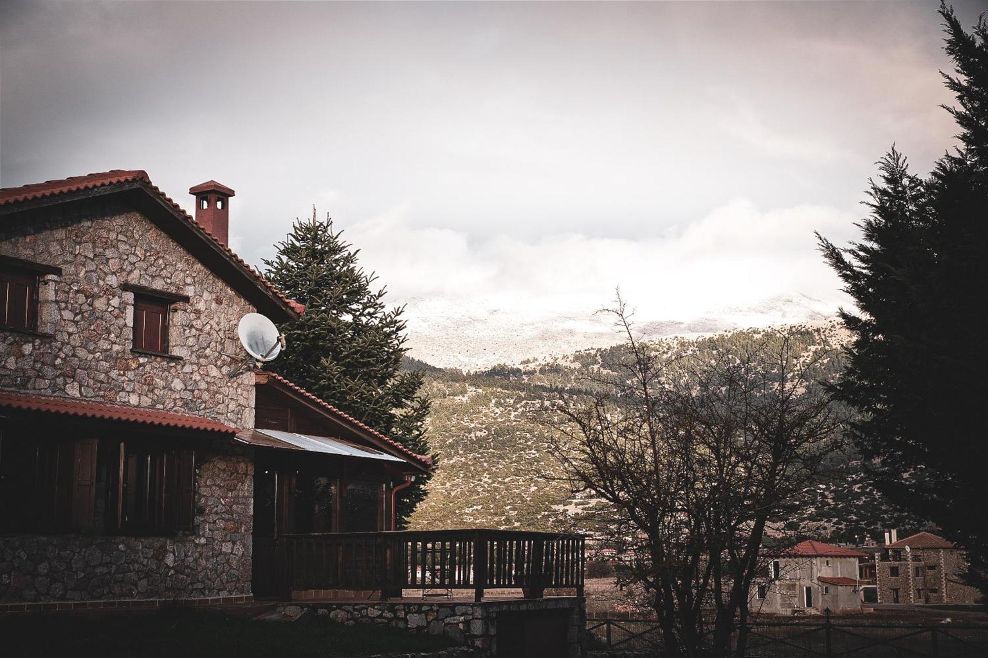 Mont Valley Boutique Chalets Arachova Eksteriør billede