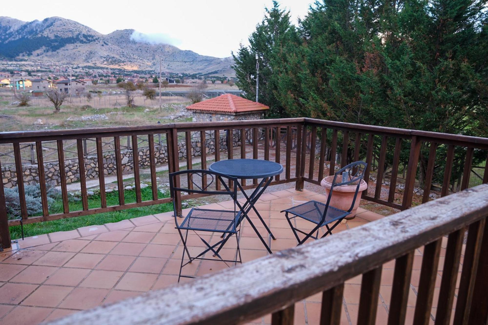 Mont Valley Boutique Chalets Arachova Eksteriør billede